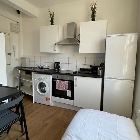 Lovely Studio Flat In The Heart Of Holloway. London Ngoại thất bức ảnh