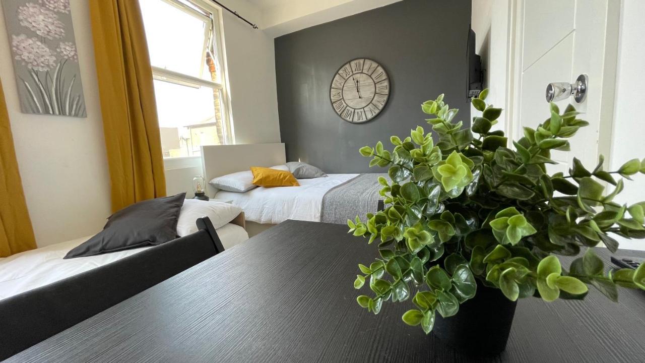 Lovely Studio Flat In The Heart Of Holloway. London Ngoại thất bức ảnh